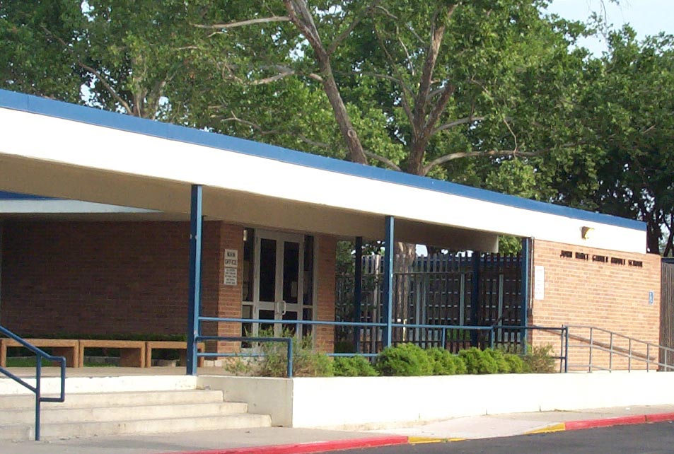 garner-middle-school-01