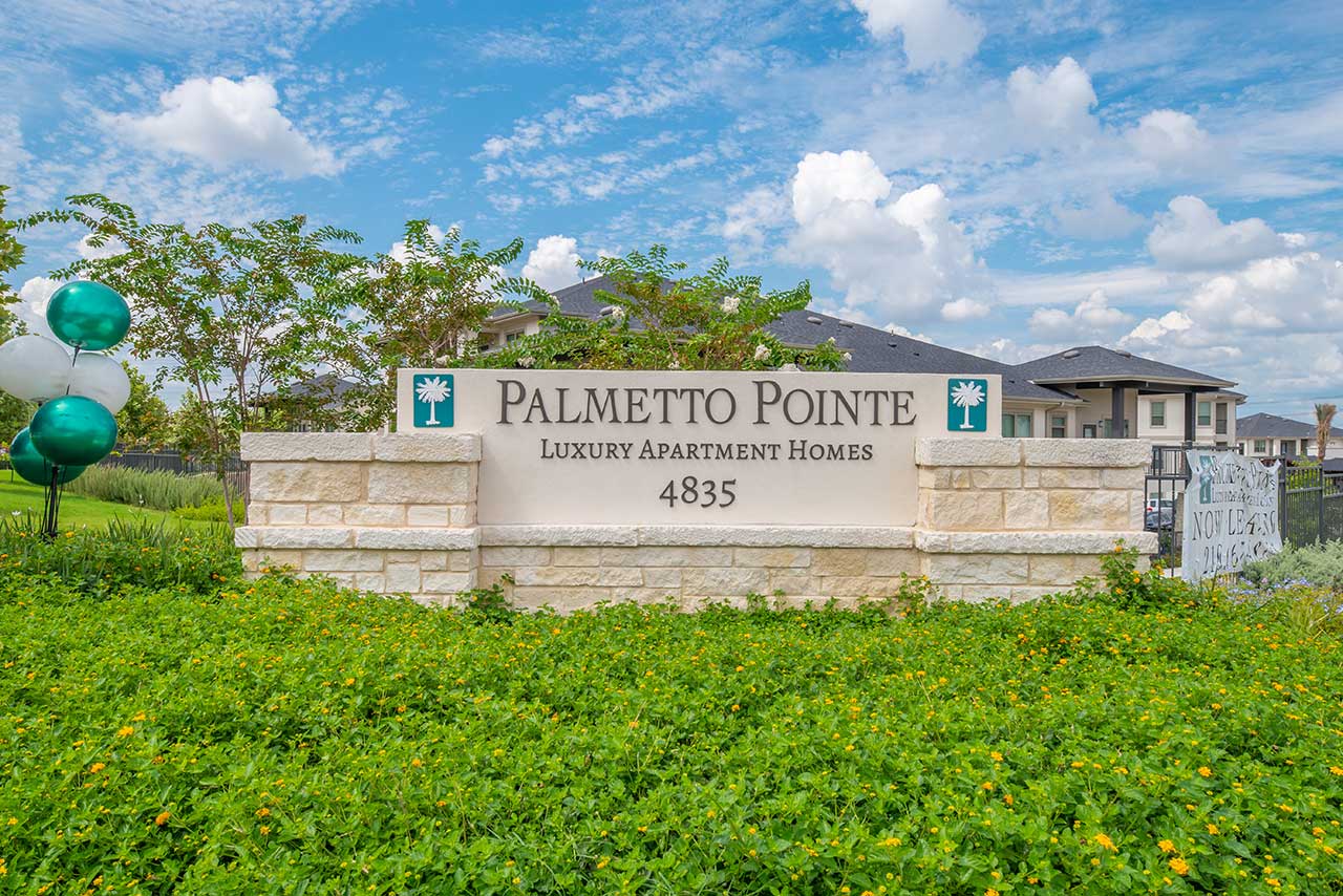 palmetto pointe sign